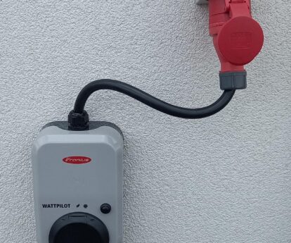 Instalacja fotowoltaiczna z magazynem energii i wattpilotem